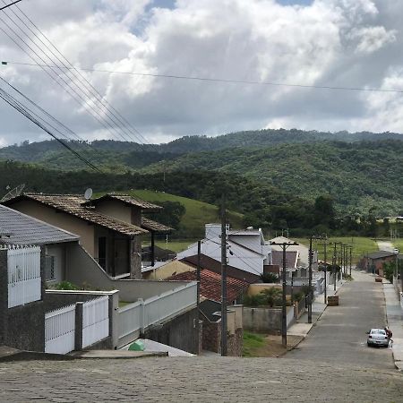 Aconchego Proximo A Cascaneia E Blumenau Gaspar Ngoại thất bức ảnh